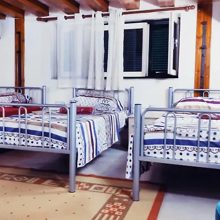 Albergue Tufina Tirana